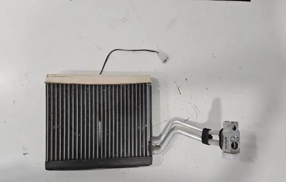 Air conditioning (A/C) radiator (interior)