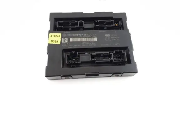 Audi A4 S4 B7 8E 8H Comfort/convenience module 8K0907064CC 8K0907064 5DK009918