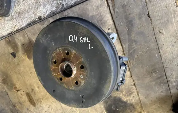 Audi Q4 e-tron Rear wheel hub 1EA501051BF 1EA435N