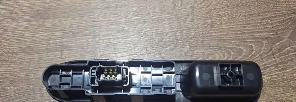 Peugeot Partner Electric window control switch 6490hq
