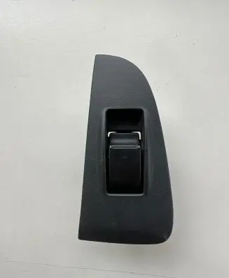 Toyota Avensis T250 Electric window control switch 7427205020