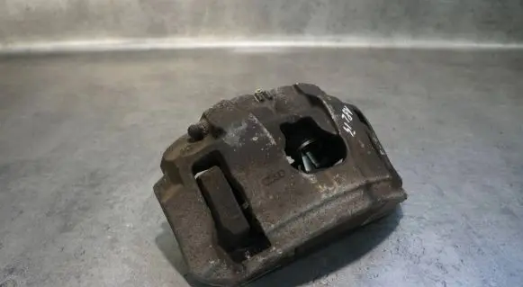 Audi A8 S8 D4 4H Front brake caliper