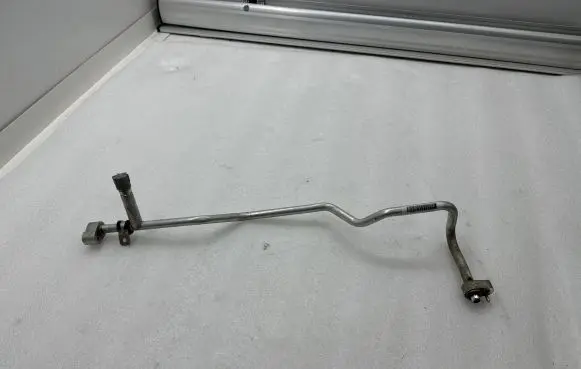 BMW i3 Air conditioning (A/C) pipe/hose 9291276 20296610 0015086703