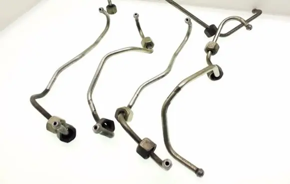Peugeot 508 Fuel line pipe