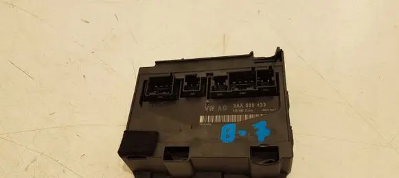Volkswagen PASSAT B7 Comfort/convenience module 3AA959433
