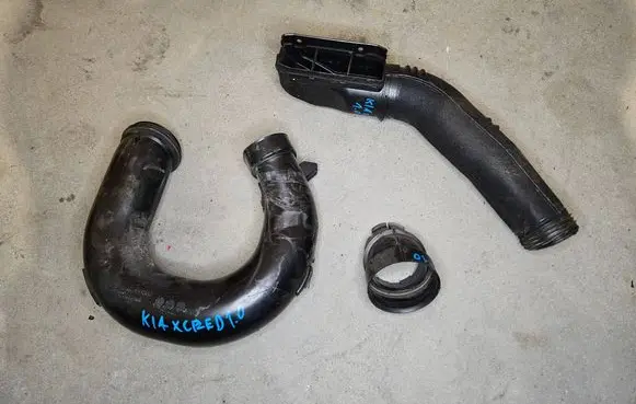 KIA Xceed Intake resonator 28221-j7000