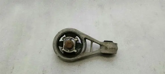 Mini Cooper Countryman R60 Engine mount bracket 9806995
