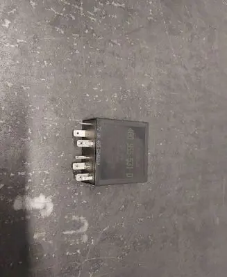 Skoda Octavia Mk1 (1U) Other relay 4B0955531D 602