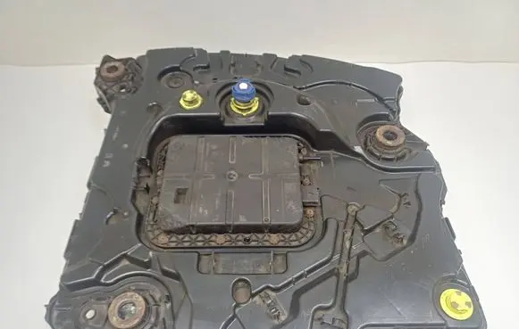 Peugeot 2008 I AdBlue liquid reservoir 12678023 9812914780