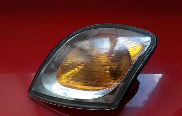 Hyundai Trajet Front indicator light 923023A0