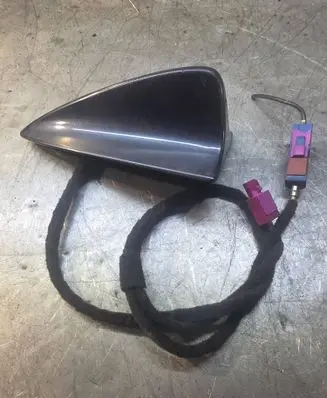 BMW 7 E65 E66 Aerial GPS antenna 6912255 8109601710