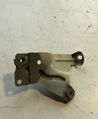 Opel Zafira C Fender mounting bracket 2188
