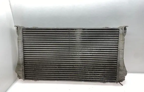 Toyota Auris 150 Intercooler radiator