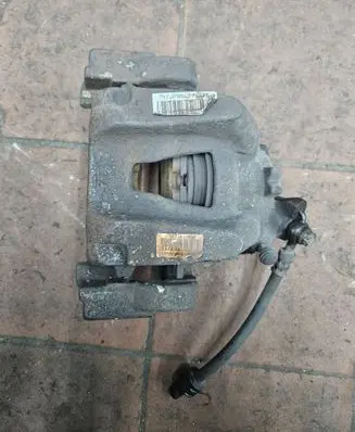 Citroen C4 II Picasso Front brake caliper 78tjpd5639112