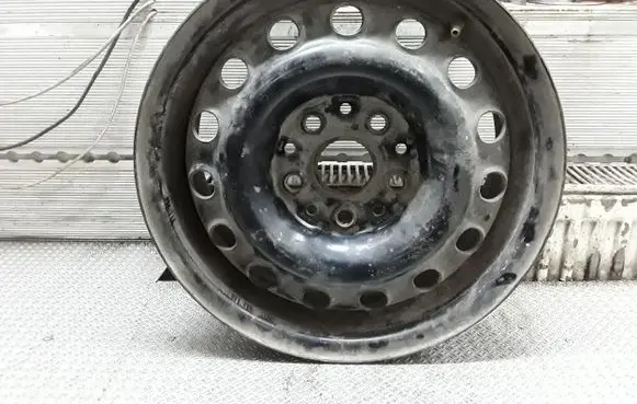 Audi 100 200 5000 C3 R15 steel rim 443601025G