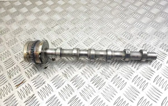 Mercedes-Benz E W212 Camshaft A2760510139 A2760501347