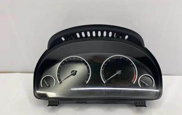BMW 5 GT F07 Speedometer (instrument cluster) 9220803 0263685165