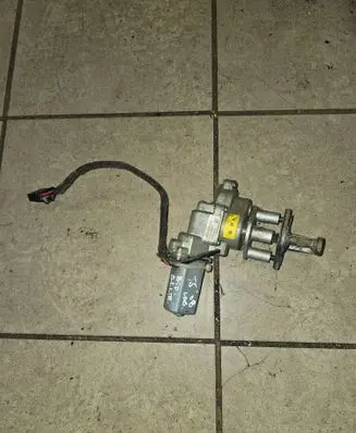 Volkswagen Multivan T5 Sliding door latching motor 7H0843766C