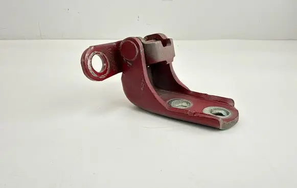 Honda Civic Front door lower hinge 183WJN7E