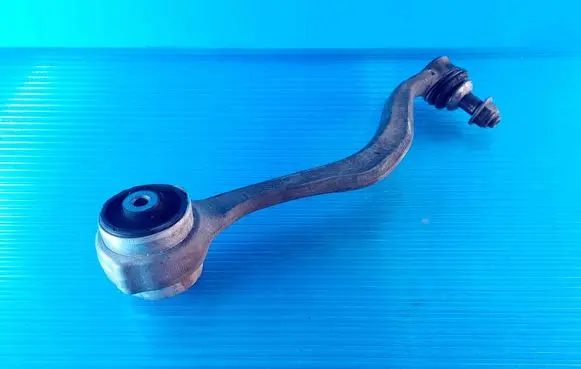 BMW X3 E83 Front lower control arm/wishbone