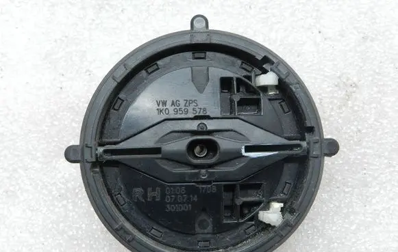Volkswagen Golf VII Front door wing mirror part 1K0959578 5G1857508EJ