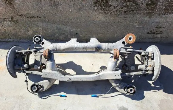 Rear axle beam