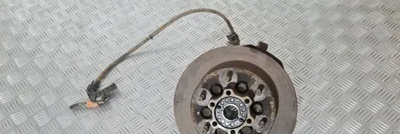 Isuzu D-Max Front wheel hub spindle knuckle