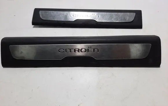 Citroen C4 Grand Picasso Front sill trim cover 9677703477 9677703377