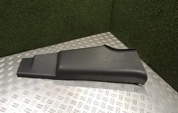 Mercedes-Benz Citan W415 (B) pillar trim (bottom) 8200421070 769155541R