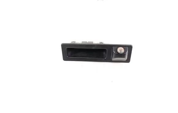 BMW 2 F46 Loading door exterior handle 7463163
