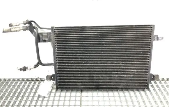 Audi A4 S4 B5 8D Coolant radiator 8D0260401H