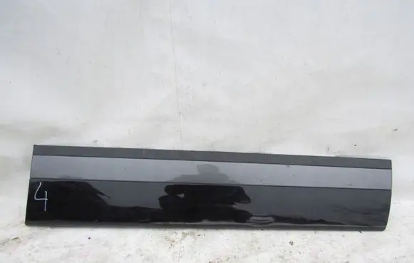 Land Rover Range Rover Velar Front door trim (molding)