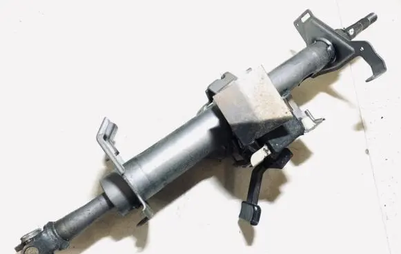 Nissan X-Trail T30 Steering wheel axle