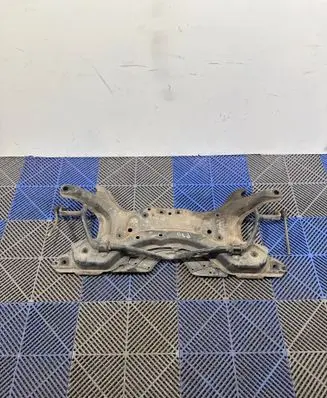 Toyota Prius (XW20) Front subframe