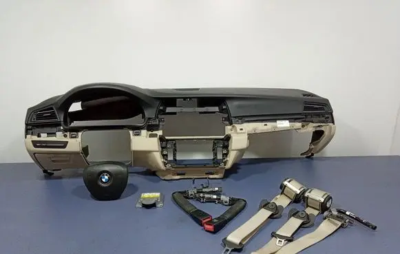 BMW 5 F10 F11 Dashboard 9166657