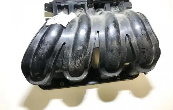 Nissan Micra Intake manifold