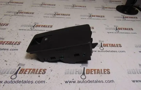Opel Insignia A Electric window control switch 13301886