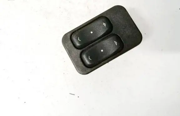 Opel Zafira A Electric window control switch 13363201 90561088
