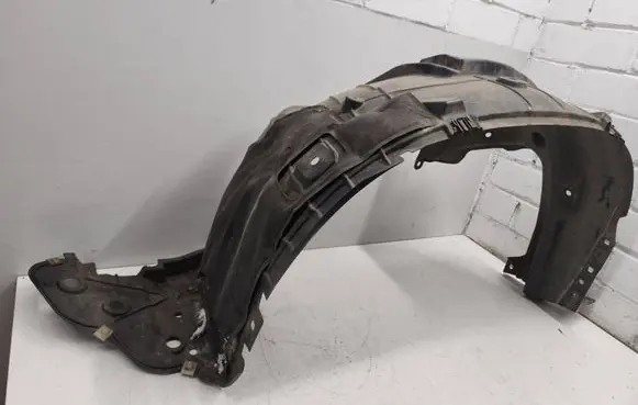 Nissan X-Trail T30 Front wheel arch liner splash guards