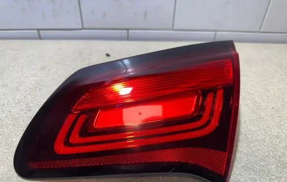 Citroen C4 II Tailgate rear/tail lights 9808624780 00195802 B7X0H909