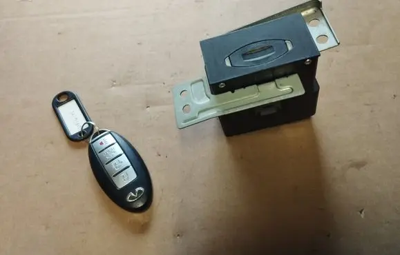 Infiniti G37 Ignition lock 285F5JK600