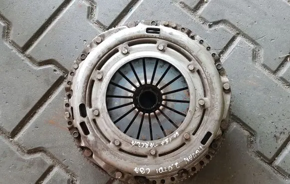 Volkswagen Tiguan Clutch set kit 03G141025H