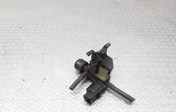 Honda CR-V Vacuum valve 
