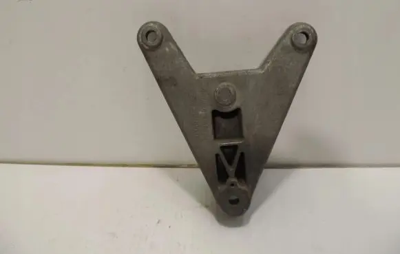 Ford Fiesta Engine mounting bracket 96FB6P096AJ