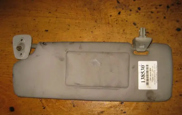 Mazda 121 SM Sun visor