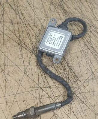 Mercedes-Benz V Class W447 Lambda probe sensor A0009058411