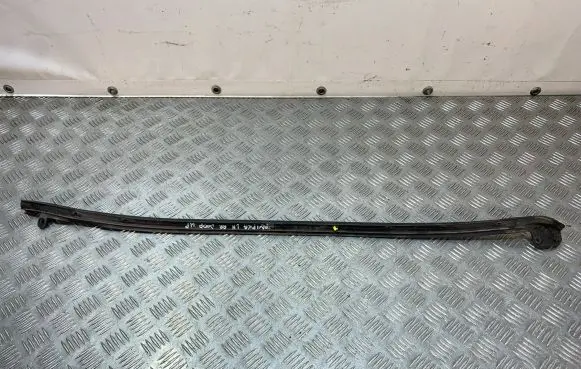 Chrysler Pacifica Sliding door rubber seal 681887223
