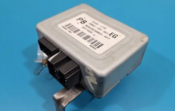 Hyundai i20 (PB PBT) Central body control module 563001J700 IMPRK1550741