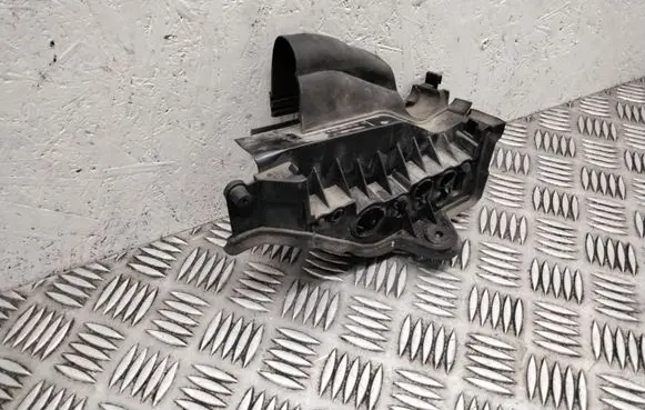 Mercedes-Benz ML W166 Other engine bay part A1666820223