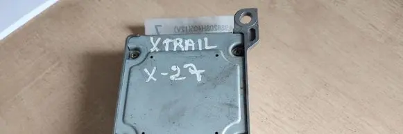 Nissan X-Trail T30 Airbag control unit/module 988208H405